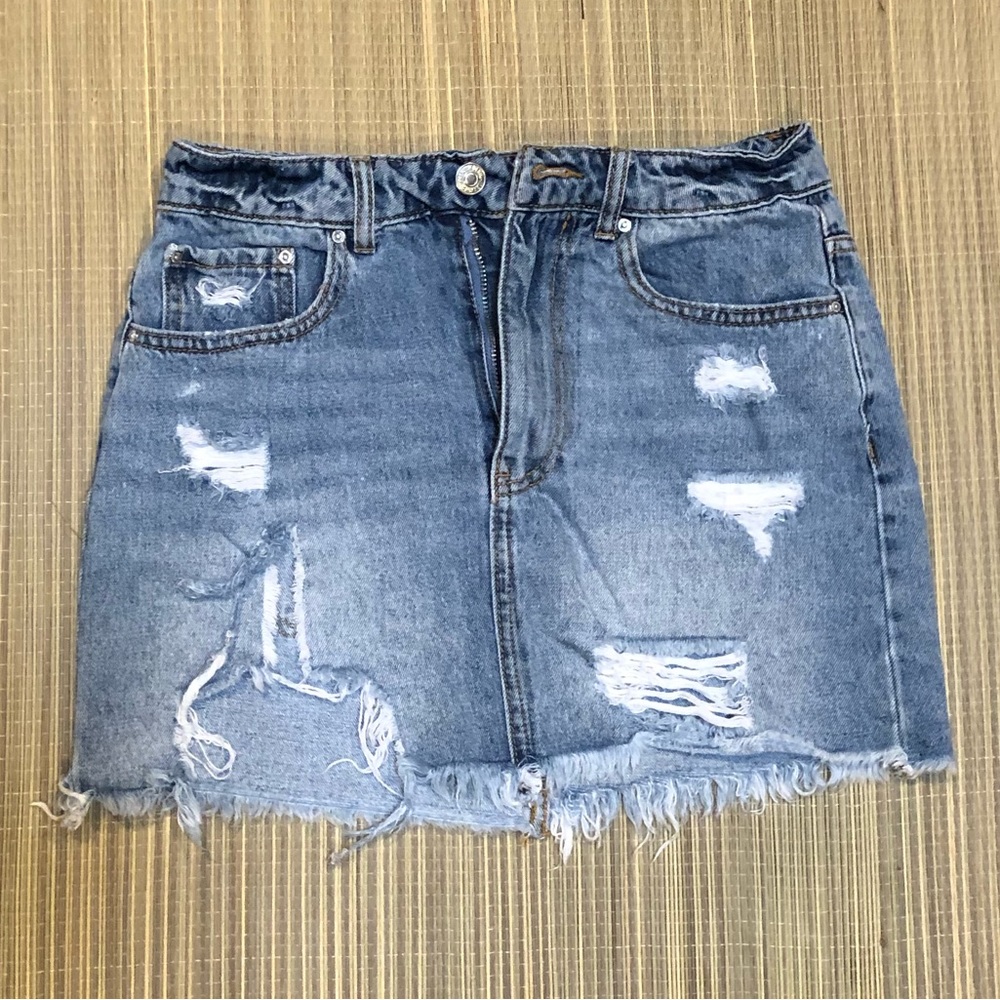 blue jean skirt🤠 - Picture 2 of 4